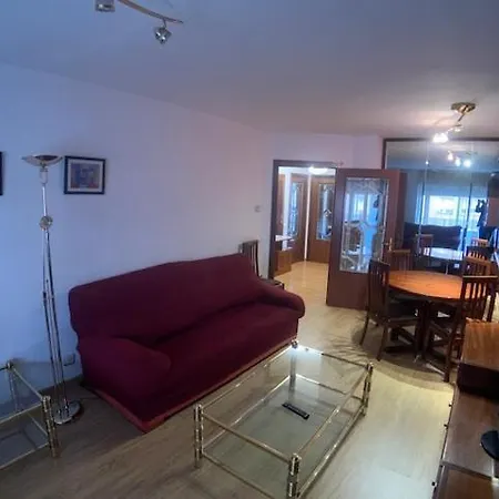 Daire Novedad Apartamento Centrico Domus Ayud *
